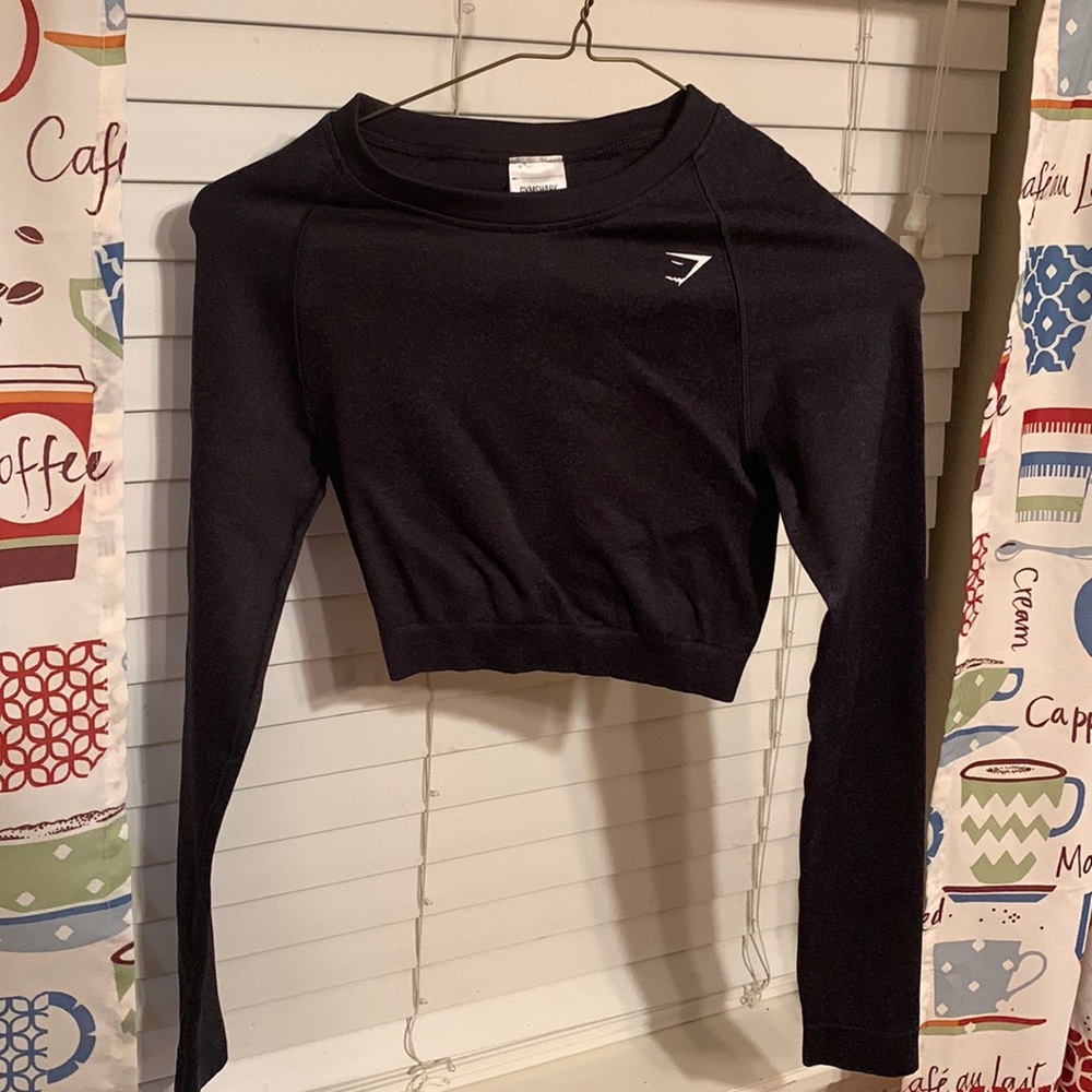 Long sleeve gym shark dry fit